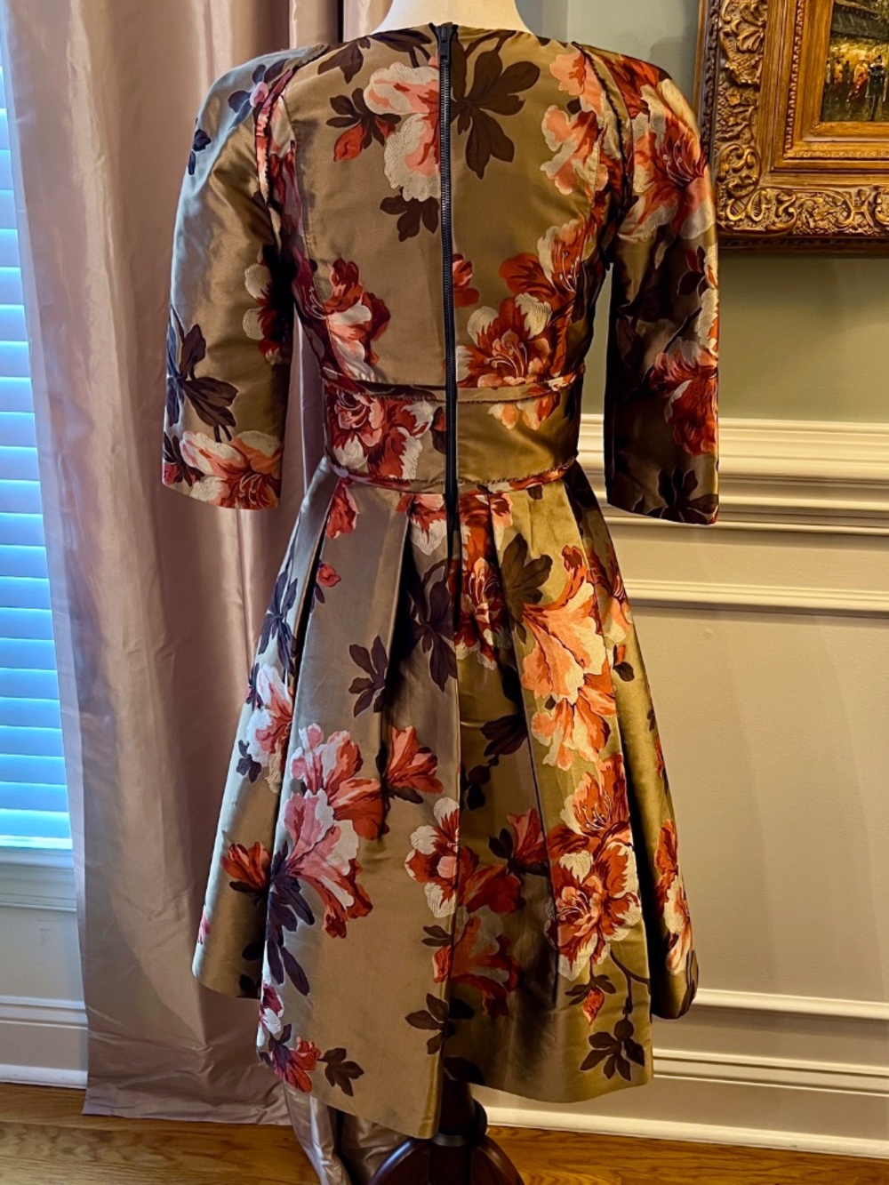 NWT Burberry Floral Jacquard Pleated Skirt V-Neck Cocktail Party Dress 40 or 6 - Picture 9 of 13
